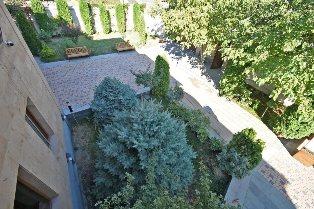 Villa In Nork Yerevan Exterior photo